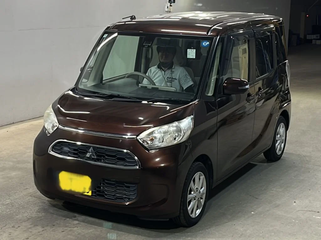 Mitsubishi eK X Space B11A 2018